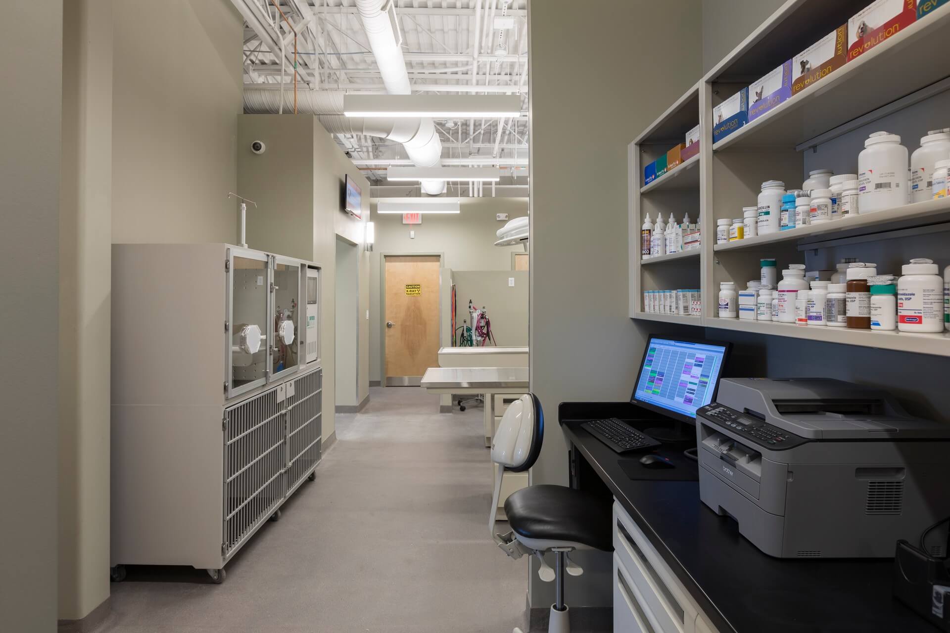 Laboratory workstation – Everhart WellPet Center